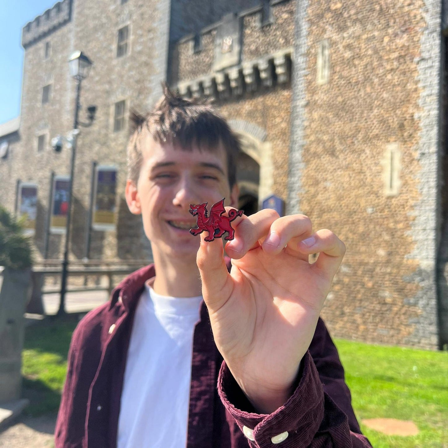 Pin Badge / Brooch - Eiconig - Dragon / Draig Goch