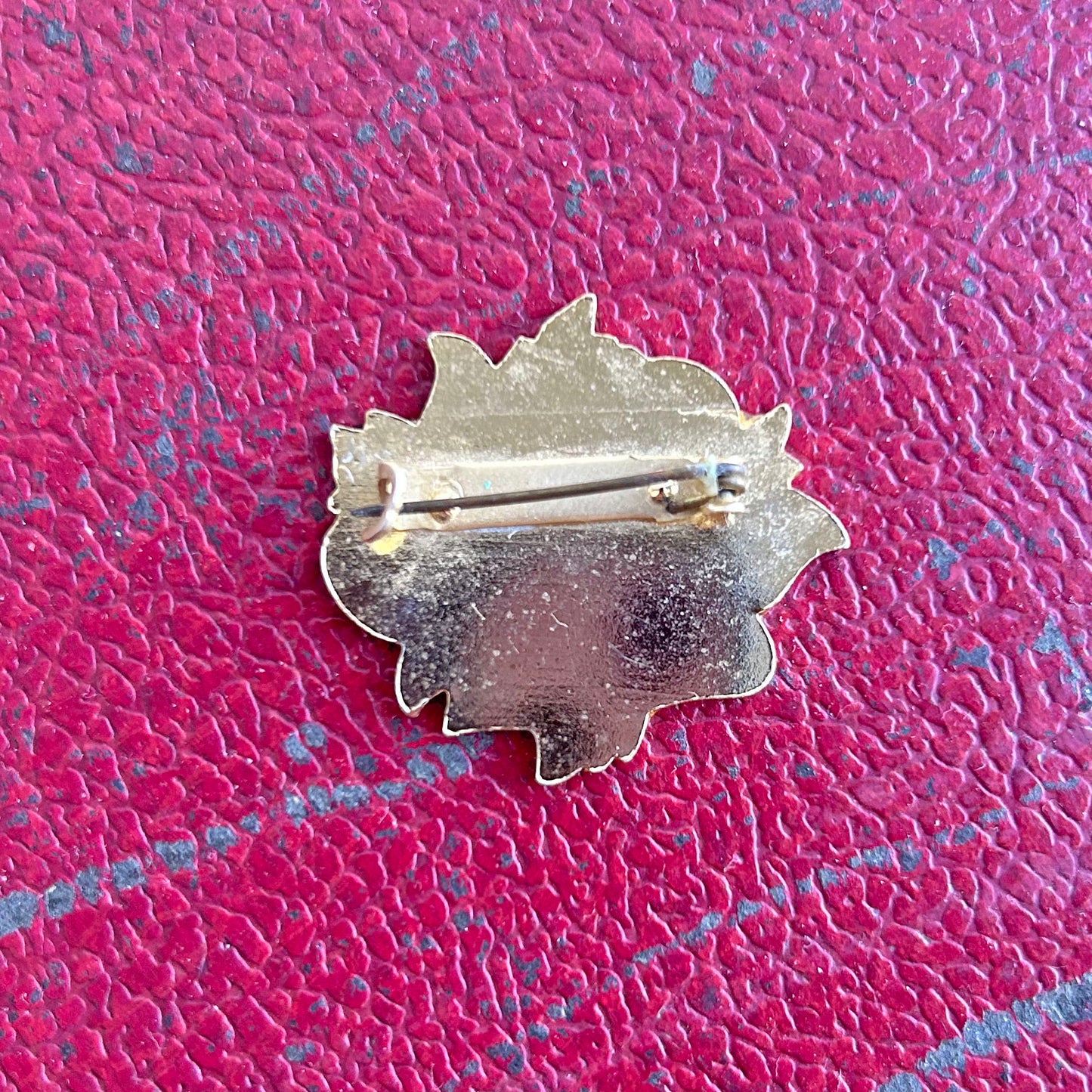 Pin Badge / Brooch - Enamel Metal - Welsh Daffodil (Preloved)