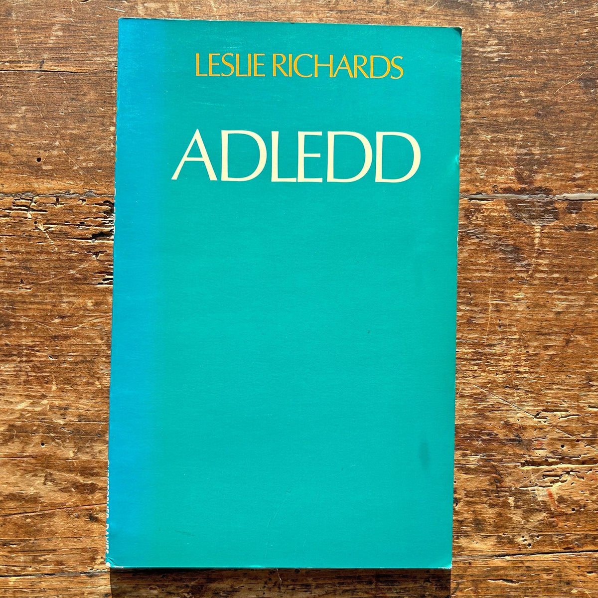 Adledd - Casgliad o Gerddi Leslie Richards (Preloved)