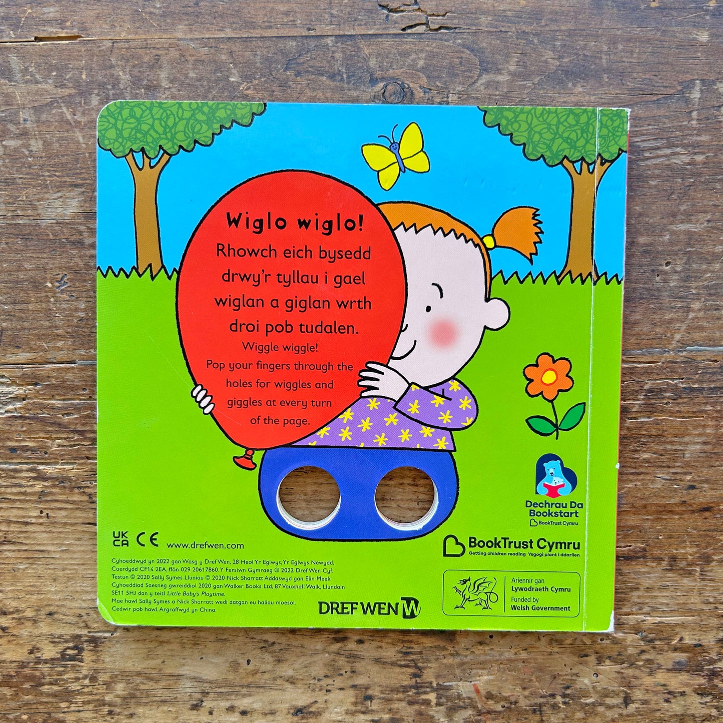 Amser Chwarae'r Baban Bach - Finger Wiggle Book (Preloved)