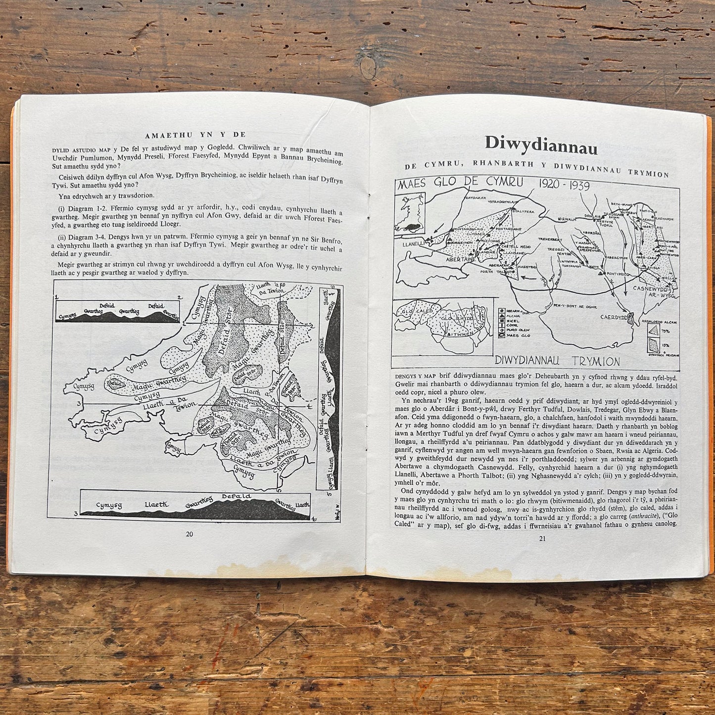 Atlas o Gymru - Vintage Atlas of Wales (Preloved)