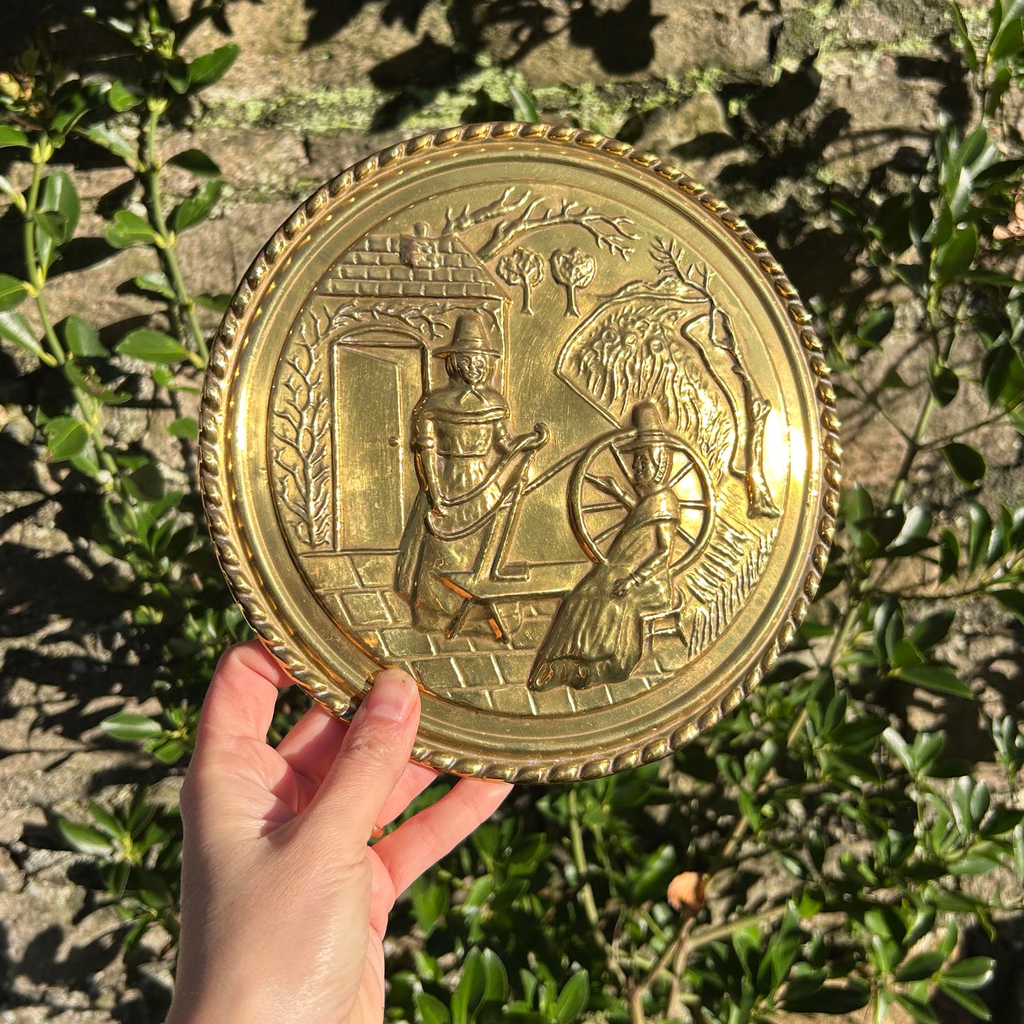 Brass Plaque - Welsh Ladies - Spinning Wheel - Vintage (Preloved)