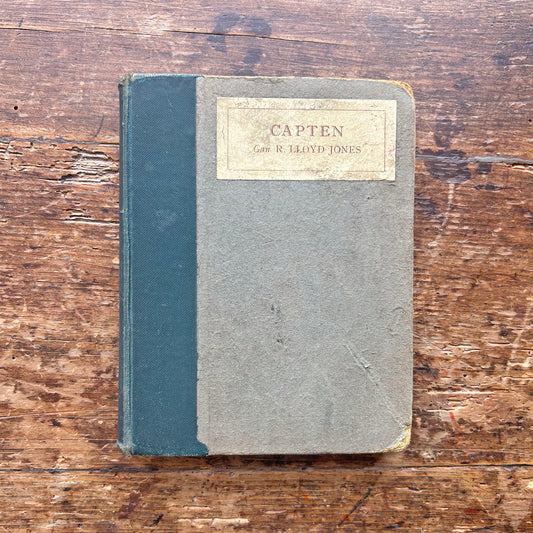 Capten - R. Lloyd Jones - 1928 (Preloved)