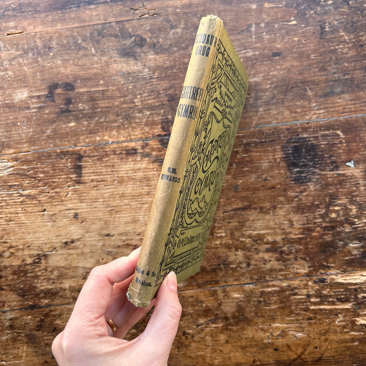 Cartrefi Cymru - Owen M. Edwards 1896 - 1st edition (Preloved)