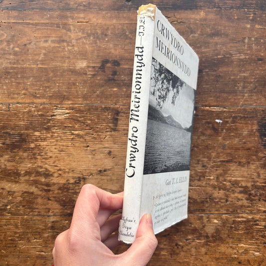 Crwydro Meirionnydd - TI Ellis (Preloved)