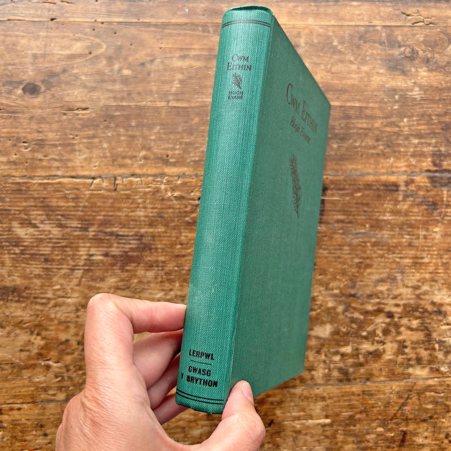 Cwm Eithin - Hugh Evans 1950 (Preloved)