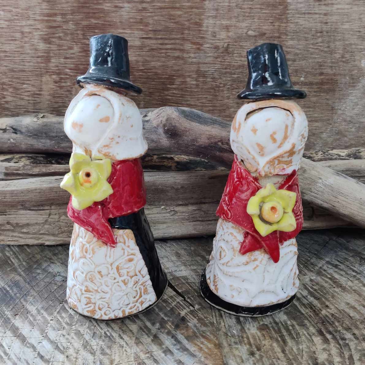 Addurn / Addurn - Ceramig / Llestri Cerrig - Wedi'u Gwneud â Llaw - Welsh Lady