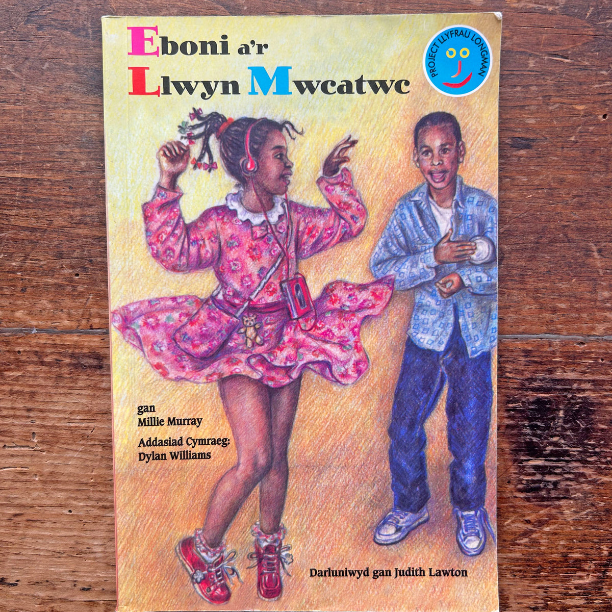 Eboni a'r Llwyn Mwcatwc - 1998 (Preloved)