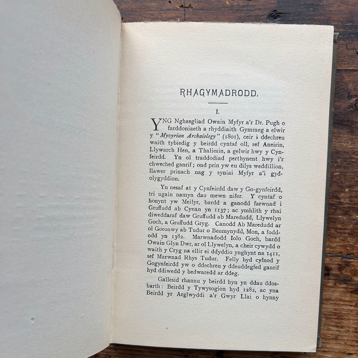 Gemau'r Gogynfeirdd - Medieval Welsh Poetry - Arthur Hughes 1910 (Preloved)
