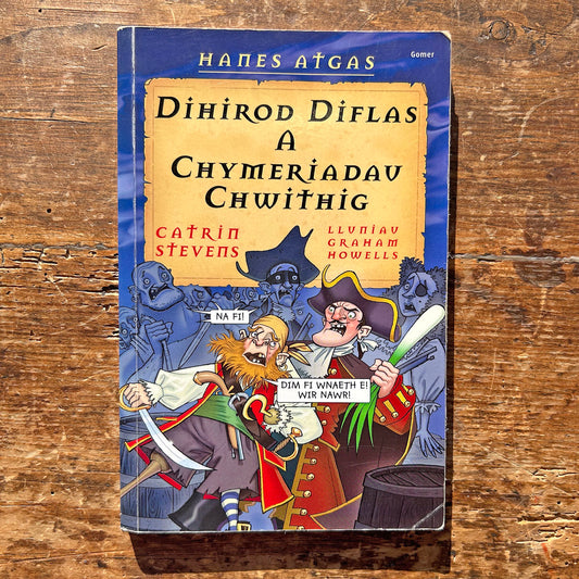 Hanes Atgas: Dihirod Diflas a Chymeriadau Chwithig (Preloved)