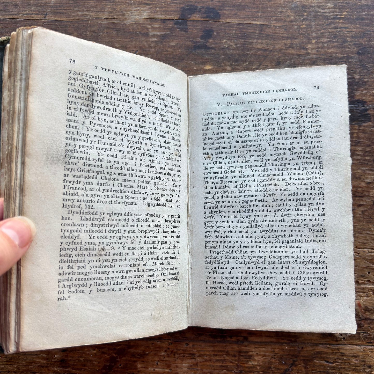 Hanes Eglwys Crist - A Church History - 1860 (Preloved)