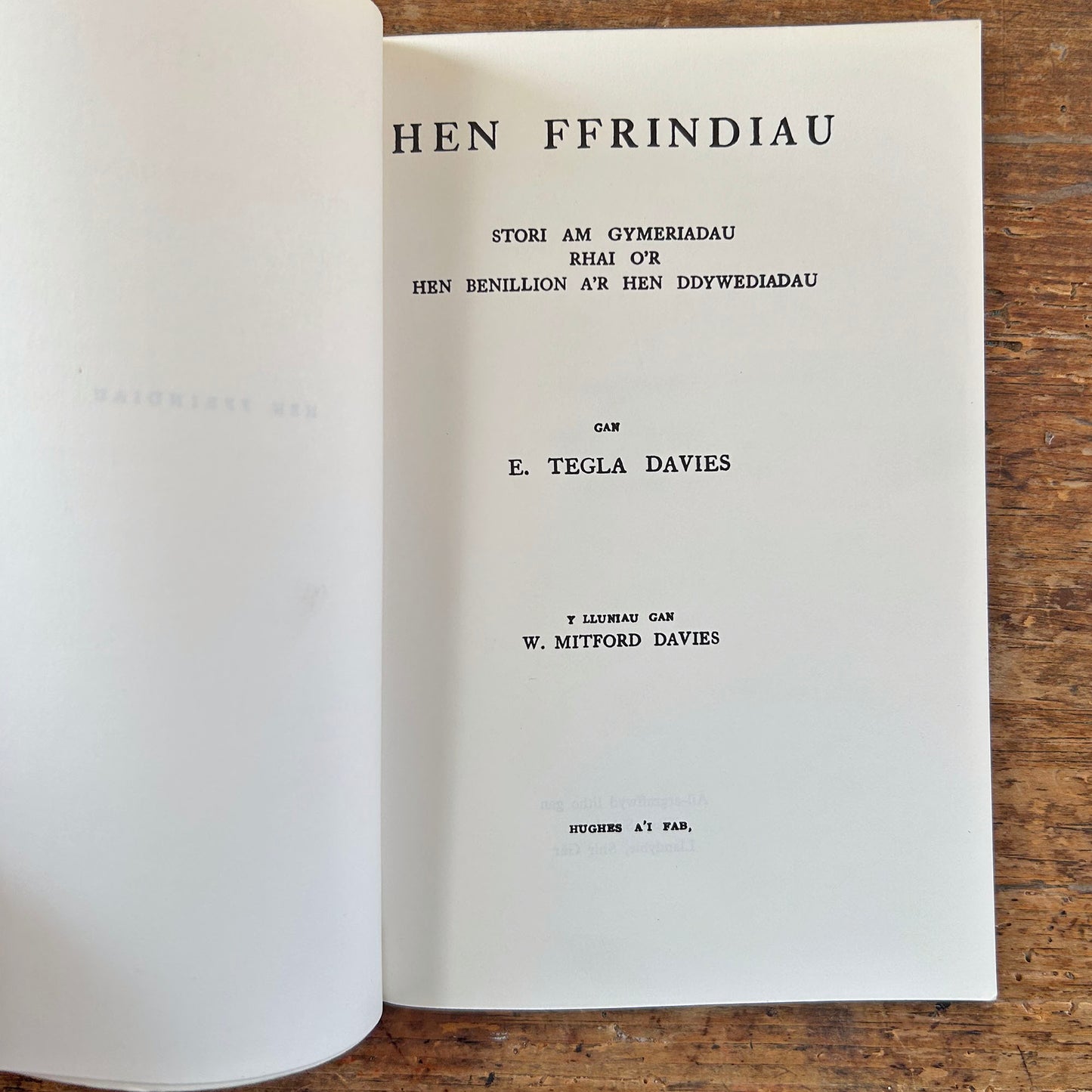 Hen Ffindiau - E. Tegla Davies (Preloved)