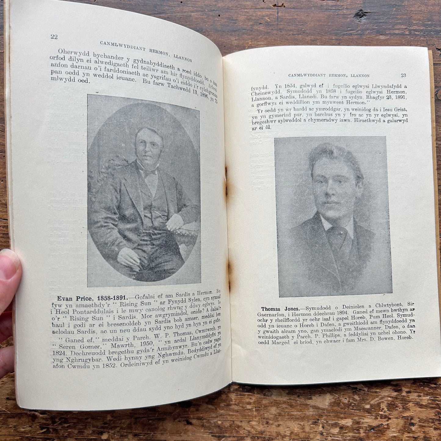 Hermon, Llannon - 1850-1950 Welsh Baptist Church (Preloved)