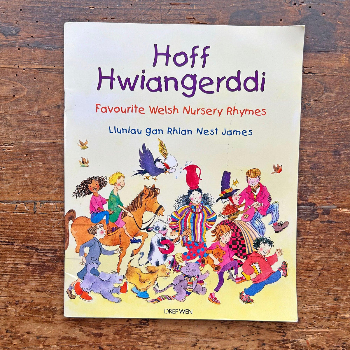 Hoff Hwiangerddi - Favourite Welsh Nursery Rhymes (Preloved)