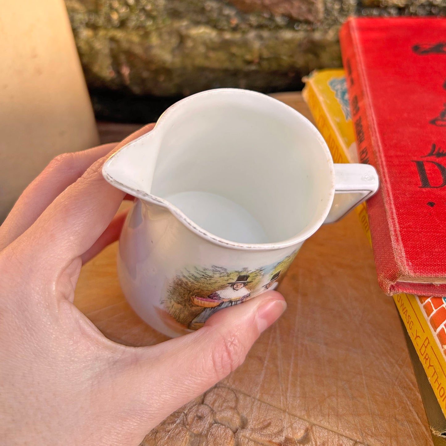 Jug - Welsh Costumes - Welsh Women - Antique Souvenir (Preloved)