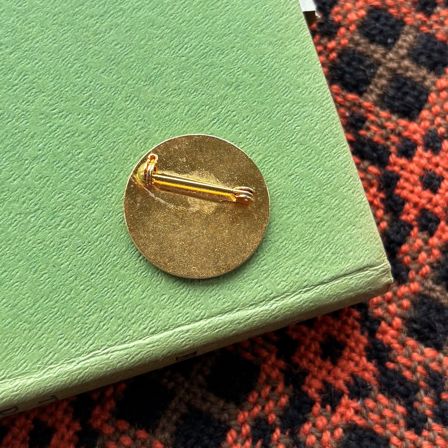 Pin Lapel / Bathodyn - Vintage - Fleur de Lis - WPCBA (Preloved)
