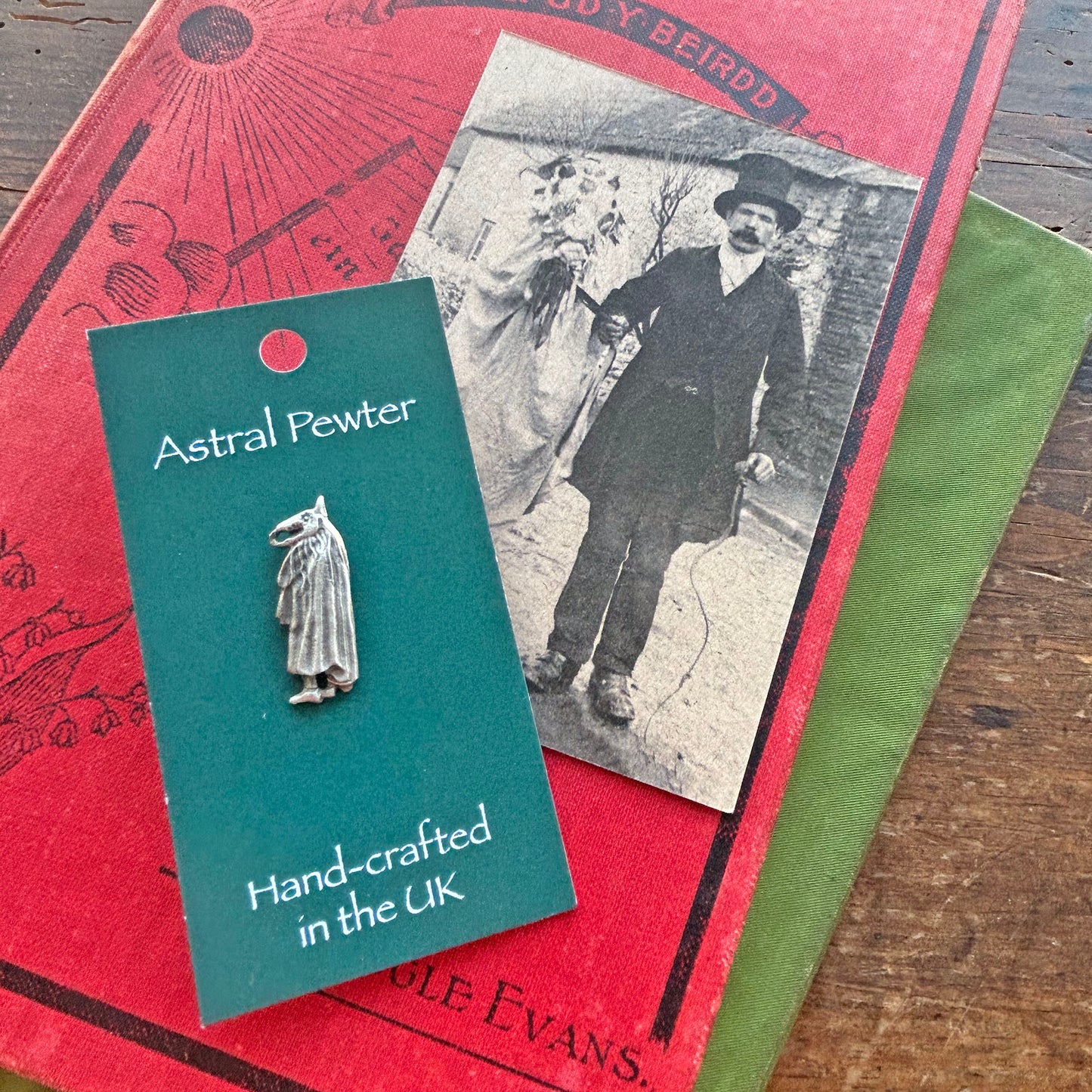 Lapel / Tie Pin - Welsh Folk - Pewter - Mari Lwyd
