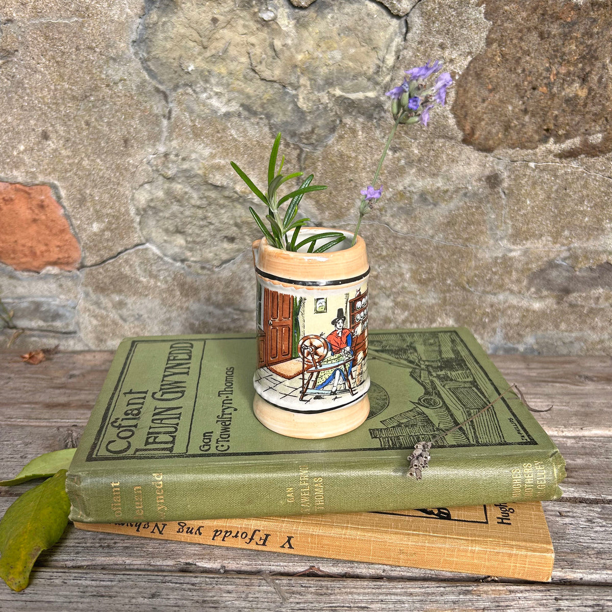 Miniature Tankard - Lustre ware - Welsh Lady & Dresser (Preloved)