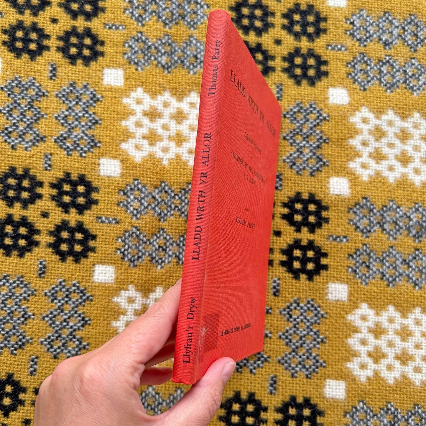 Lladd Wrth yr Allor / Murder in the Cathedral - 1949 (Preloved)