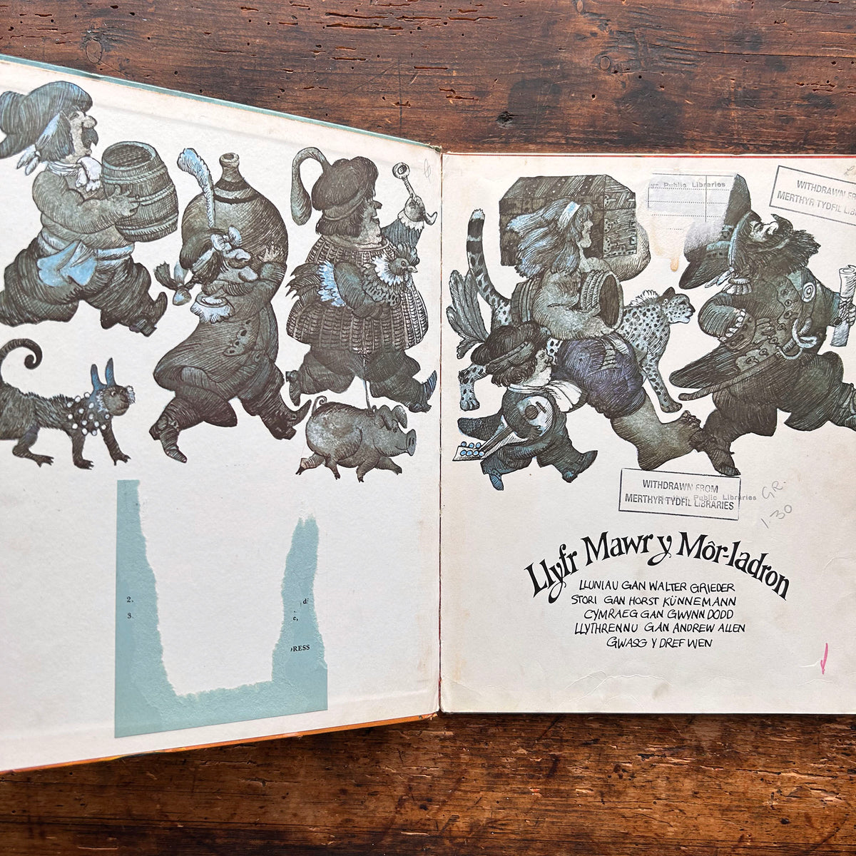 Llyf Mawr y Môr-ladron - Walter Grieder - 1974 (Preloved)