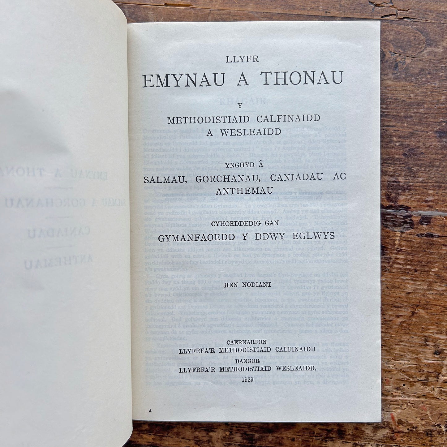 Llyfr Emynau a Thonau - Welsh Hymns & Songs (Inc. Calon Lan) 1929 (Preloved)