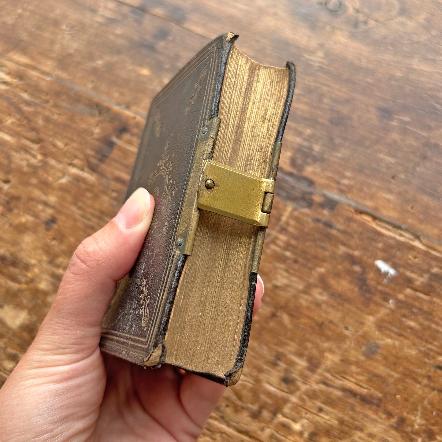 Llyfr Emynau - Antique Welsh Book of Hymns (Preloved)