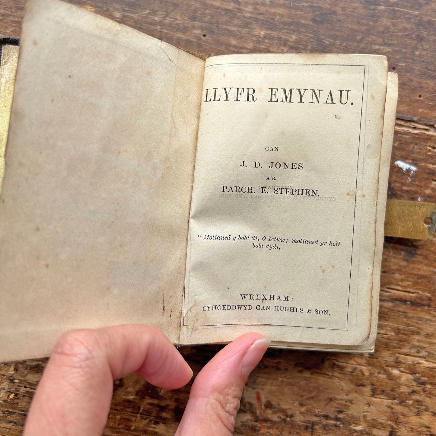 Llyfr Emynau - Antique Welsh Book of Hymns (Preloved)