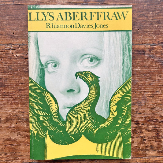 Llys Aberffraw - Rhiannon Davies Jones 1977 (Preloved)