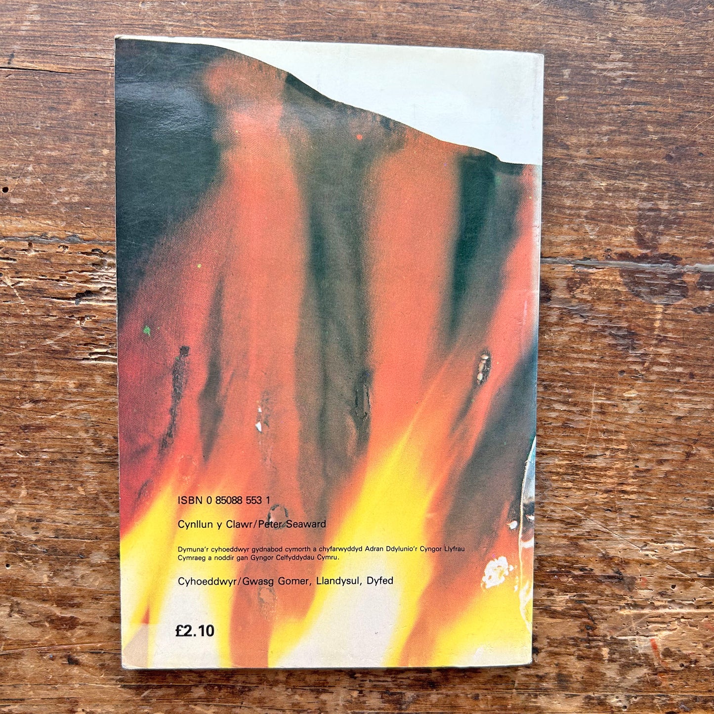 Mae Torch yn Llosgi - J. Selwyn Lloyd (Preloved)