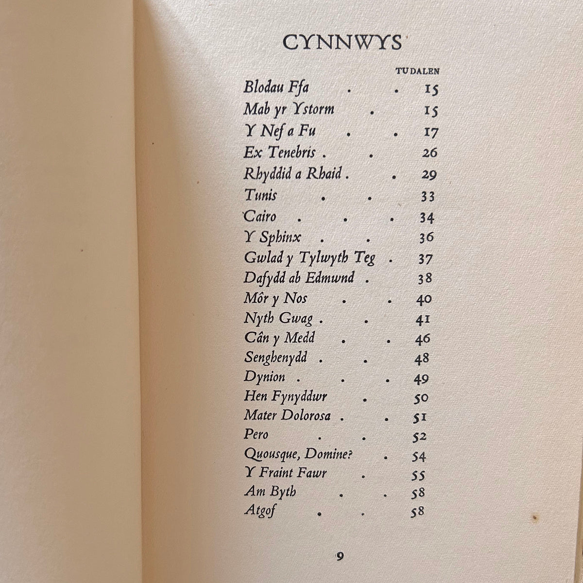 Manion - T Gwynn Jones - 1930 (Preloved)