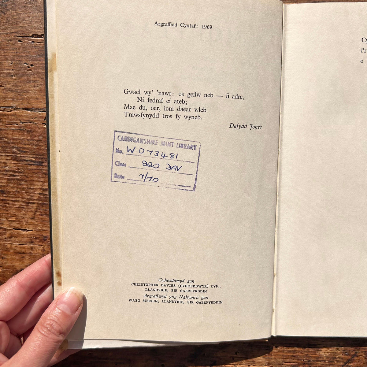 Moi Plas - John Ellis Williams - 1969 1st Edition (Preloved)
