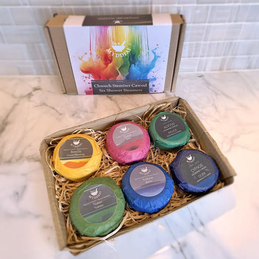 Set Anrhegion Pamper - Myddfai - Cariad - Cariad