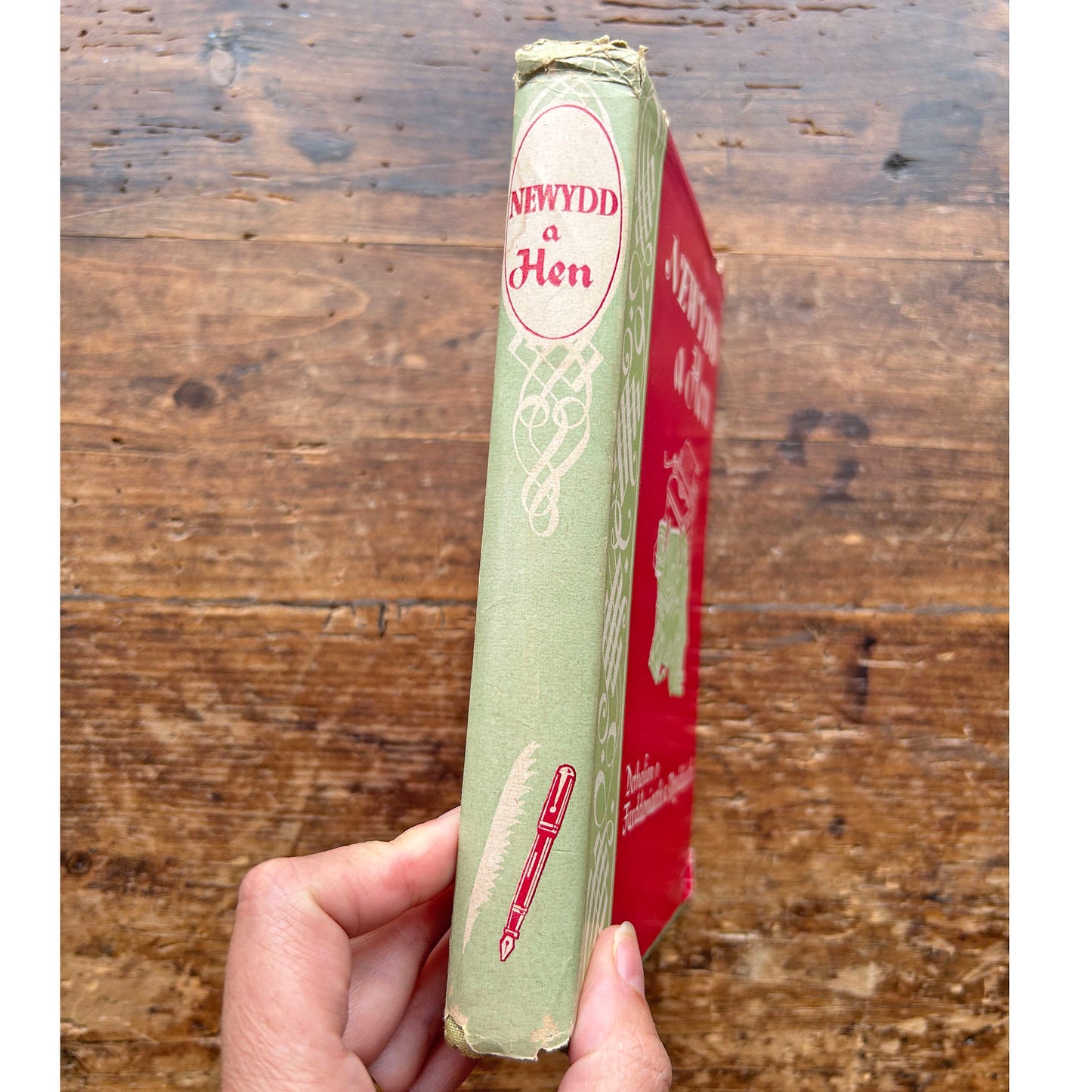 Newydd a Hen - Welsh literature, Prose & Poetry - 1954 (Preloved)
