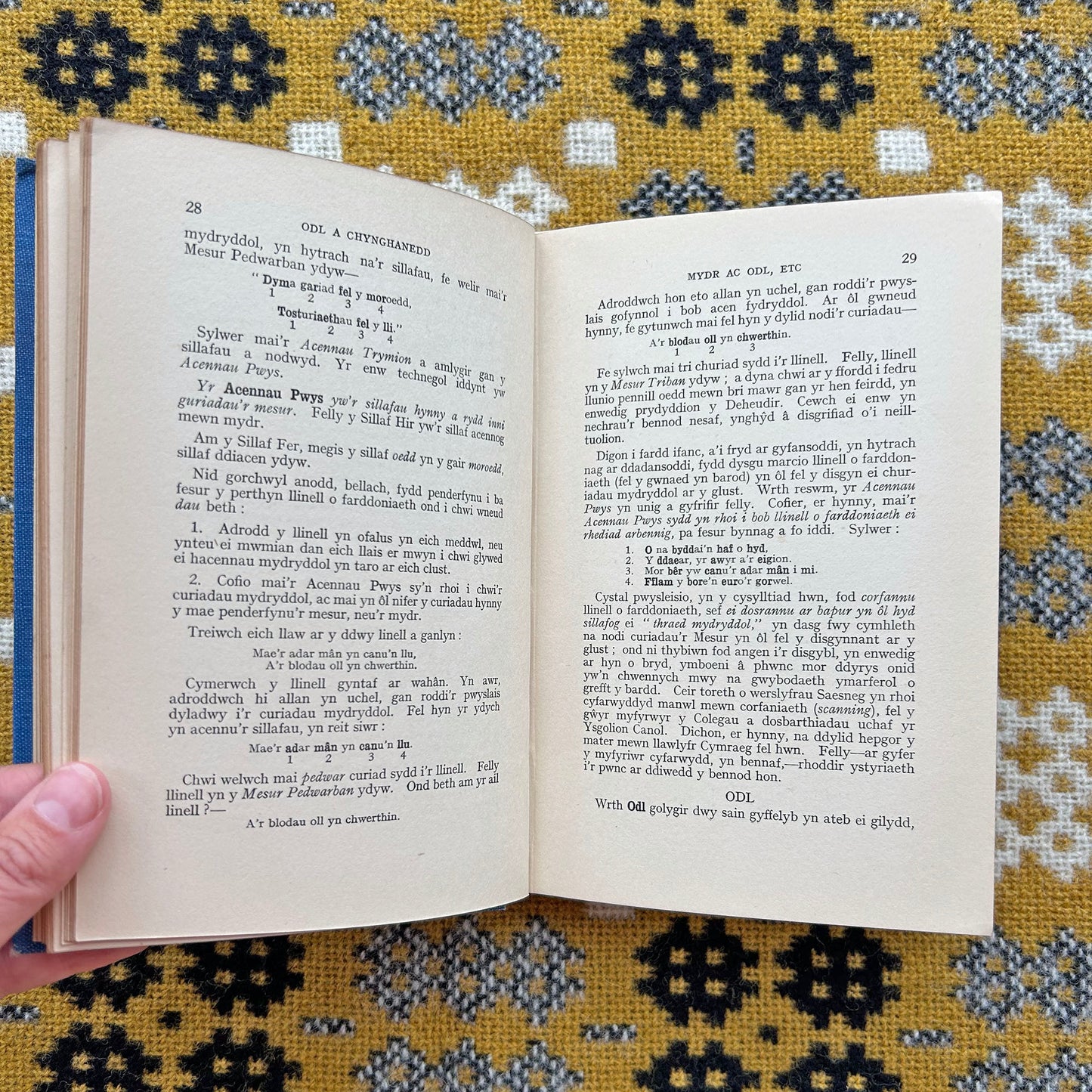 Odl A Chynghanedd - Welsh Art of Poetic Harmony - 1938 (Preloved)