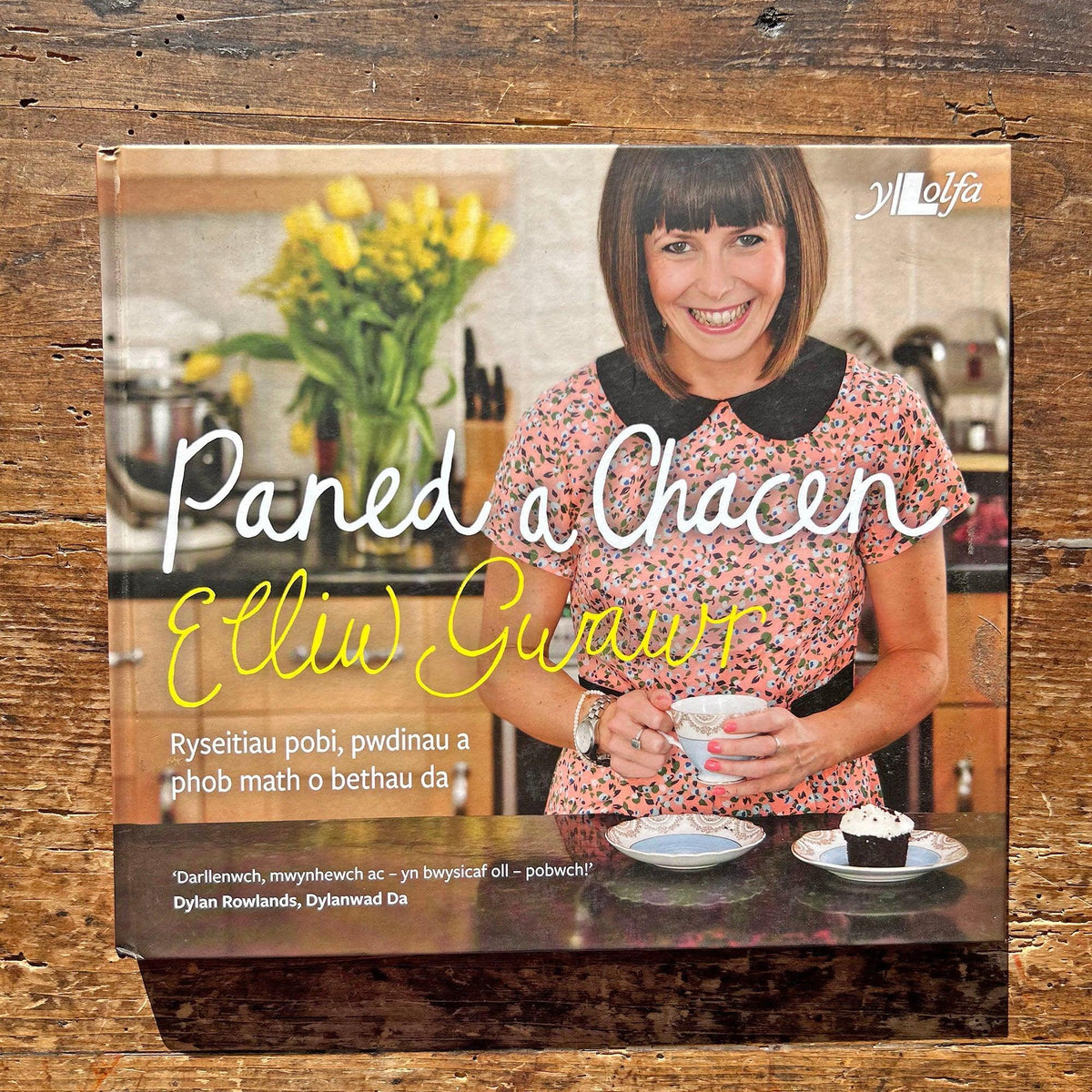 Paned a Chacen - Elliw Gwawr - Welsh Recipe Book (Preloved)