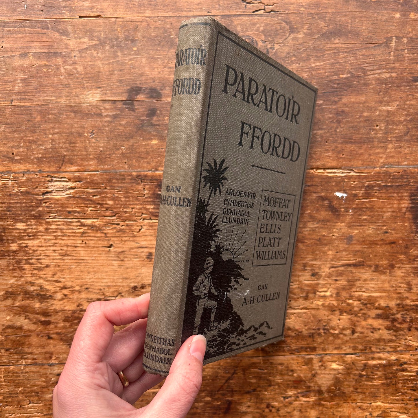 Paratoi'r Ffordd - A. H. Cullen - 1917 1st edition (Preloved)