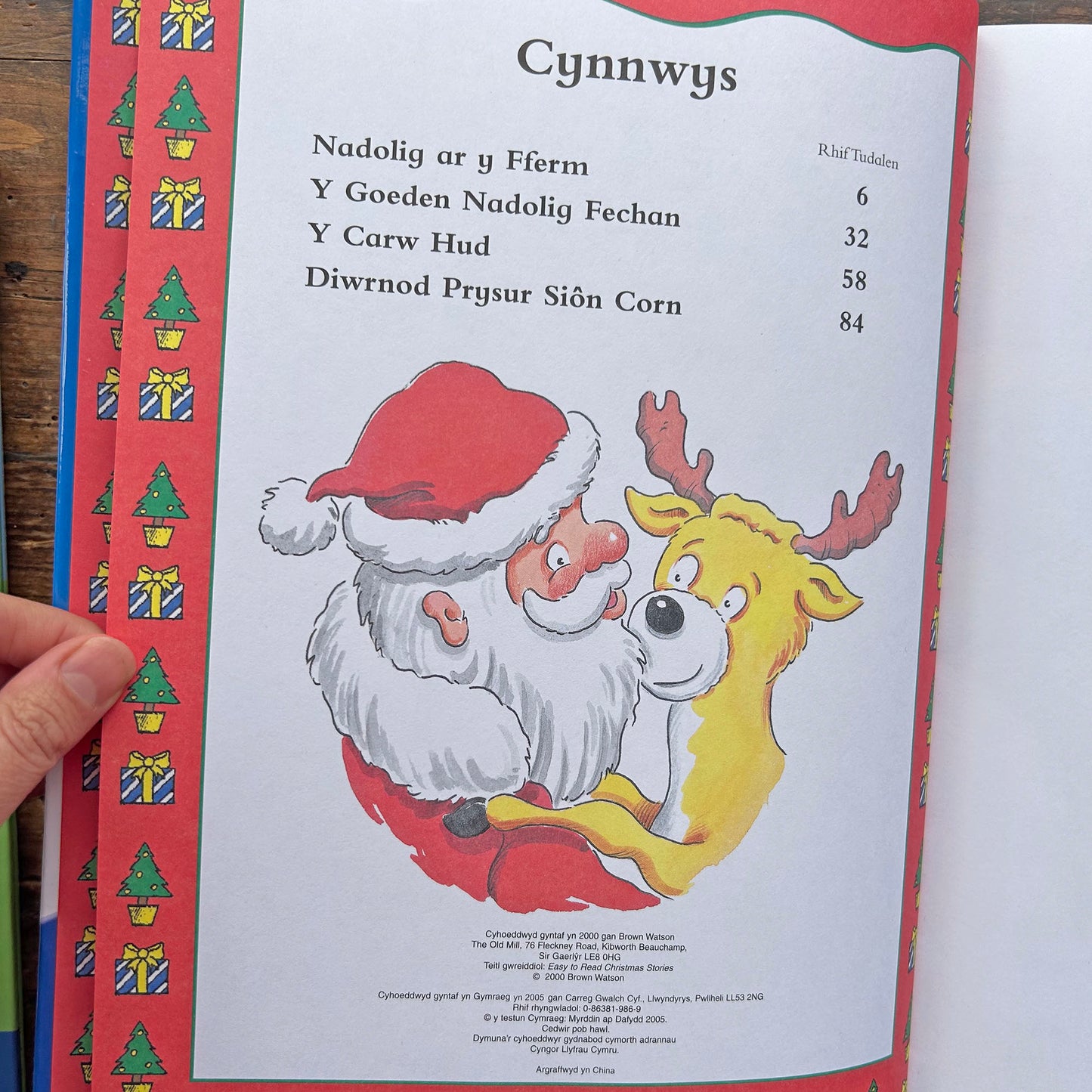 Pedair stori Nadolig / Four Christmas Stories (Preloved)