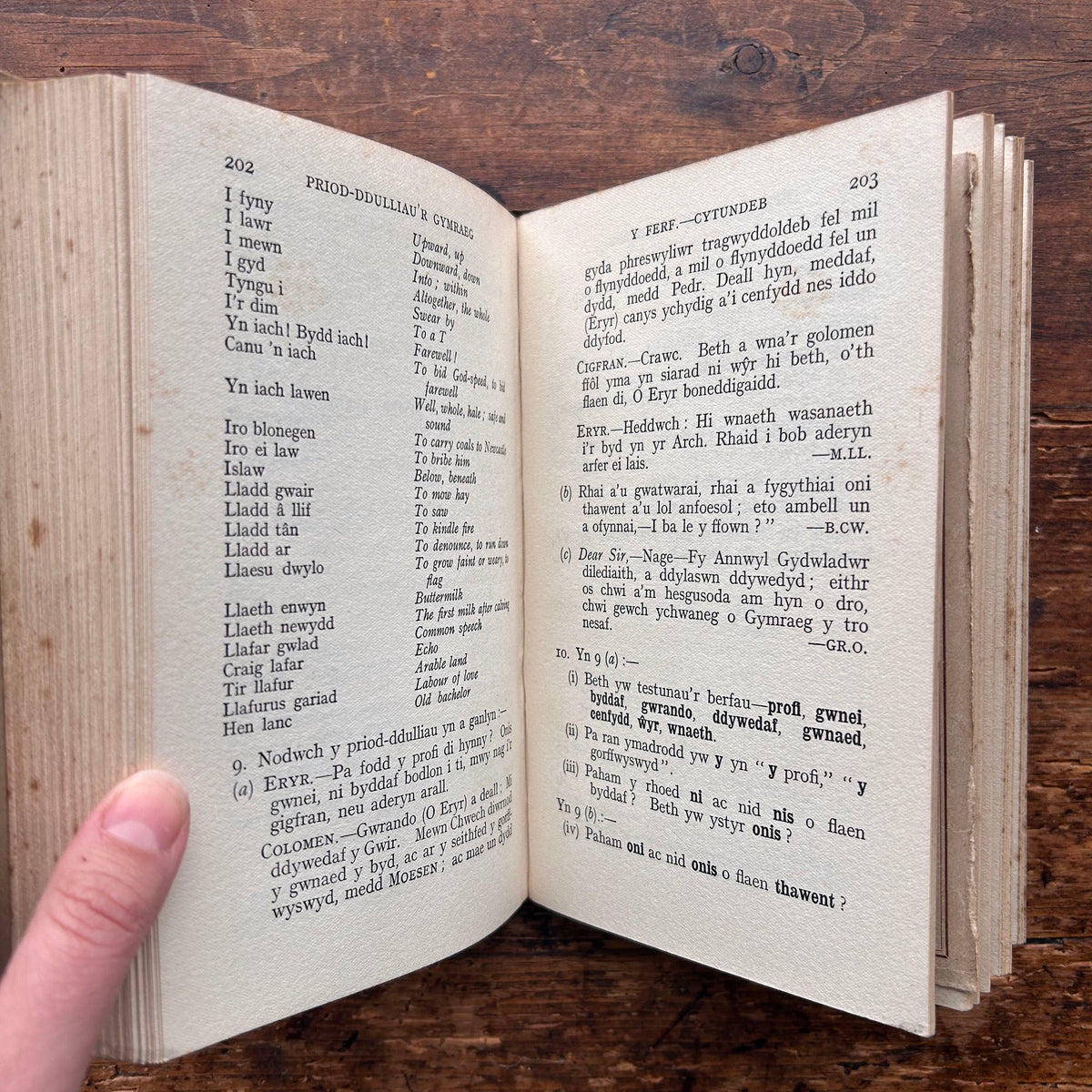 Priod-Ddulliau'r Gymraeg - Welsh Idoms - Joseph Harry - 1927 (Preloved)