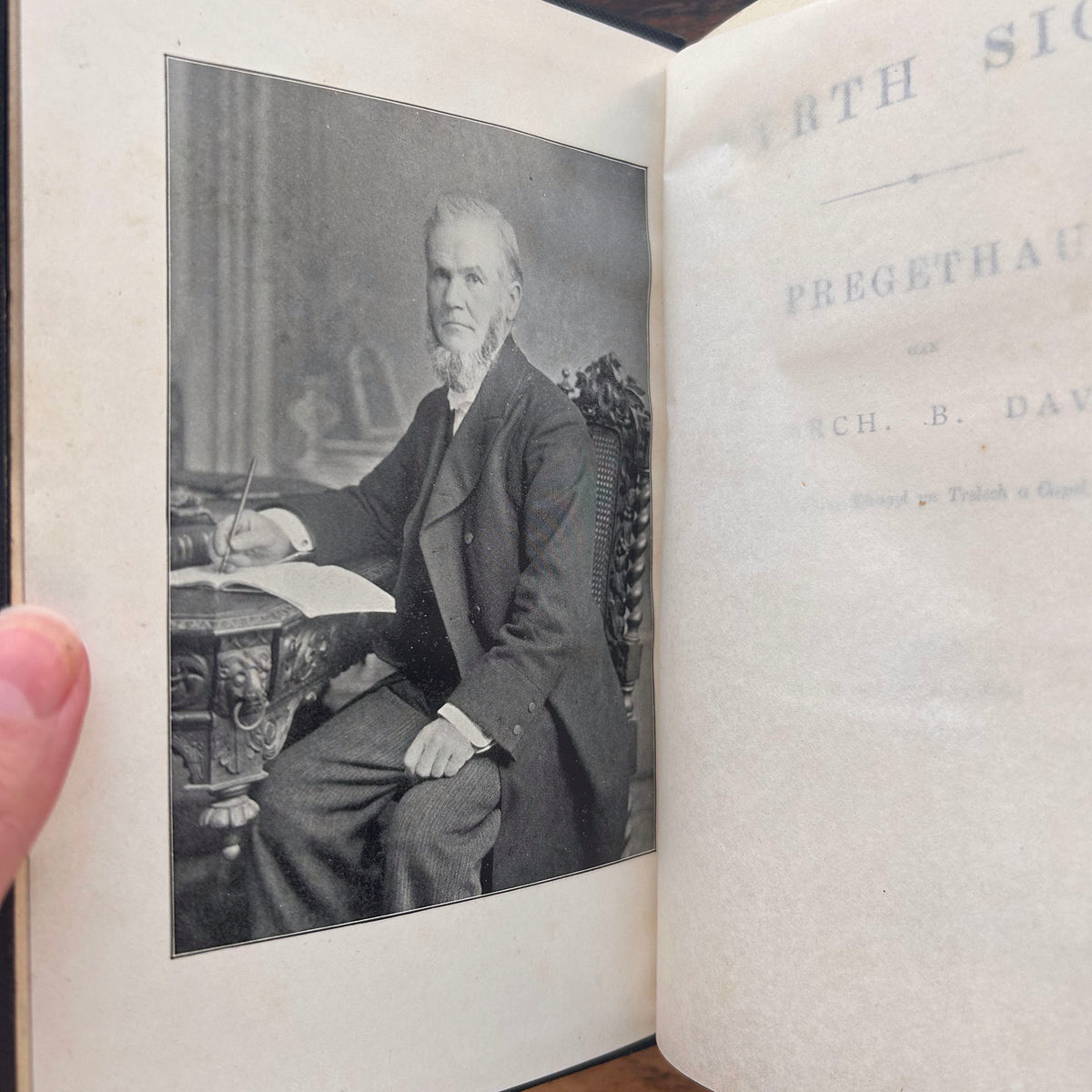 Pyrth Sion - Pregethau - B. Davies - 1899 (Preloved)