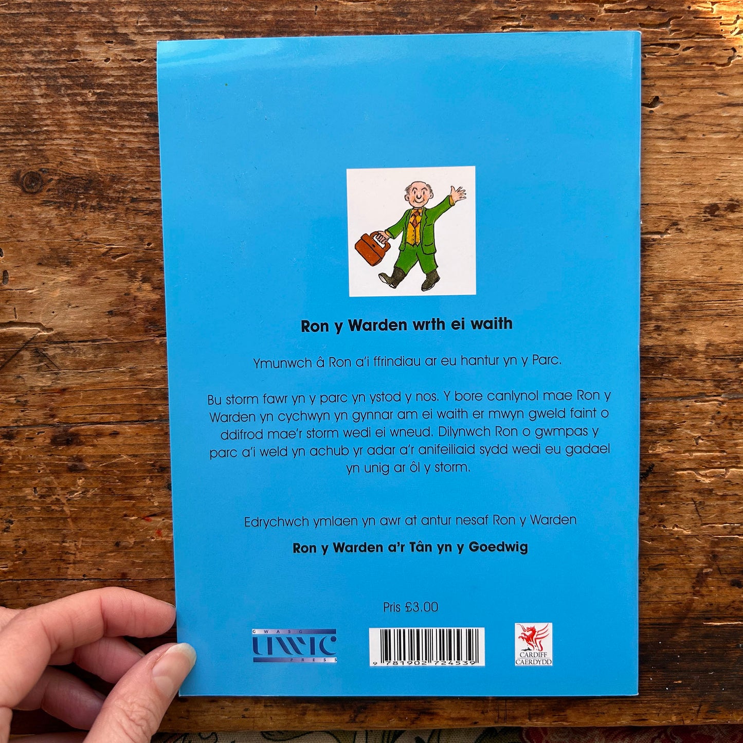 Ron y Warden - Wrth ei Waith - David Leverett - 2002 (Preloved)