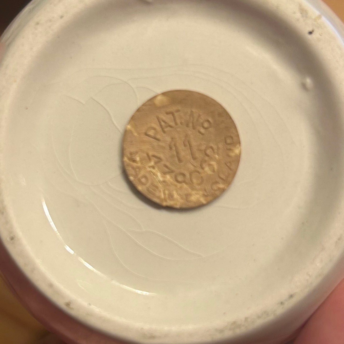 Shakers / Pots - Salt & pepper - Welsh Lady - Vintage (Preloved)