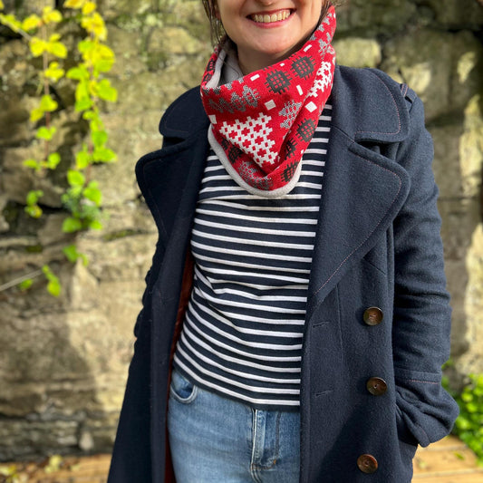 Snood / Scarf - Welsh Tapestry Print - Red
