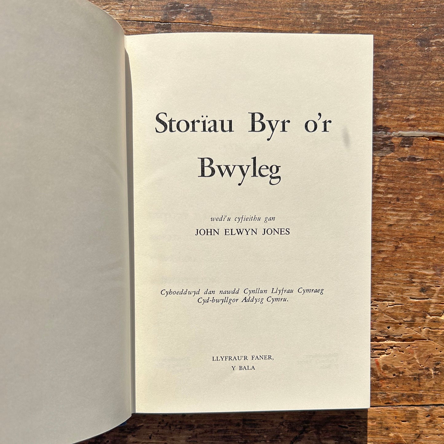 Storiau Byr o'r Bwyleg - Translated by John Elwyn Jones (Preloved)