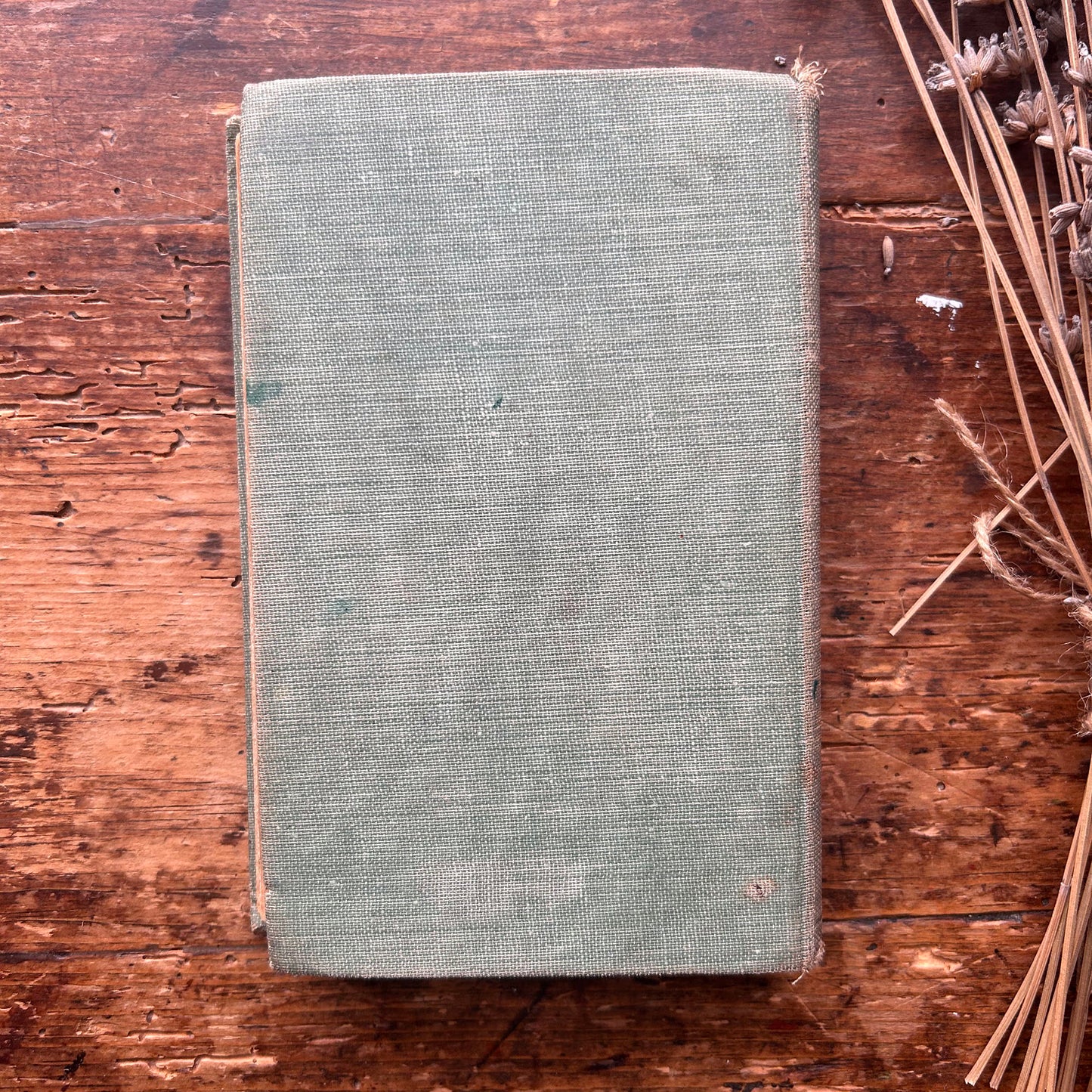 Y Mabinogion - Lady Charlotte Guest - Hen Ffurflen 1910 (Wedi'i Ail-garu)