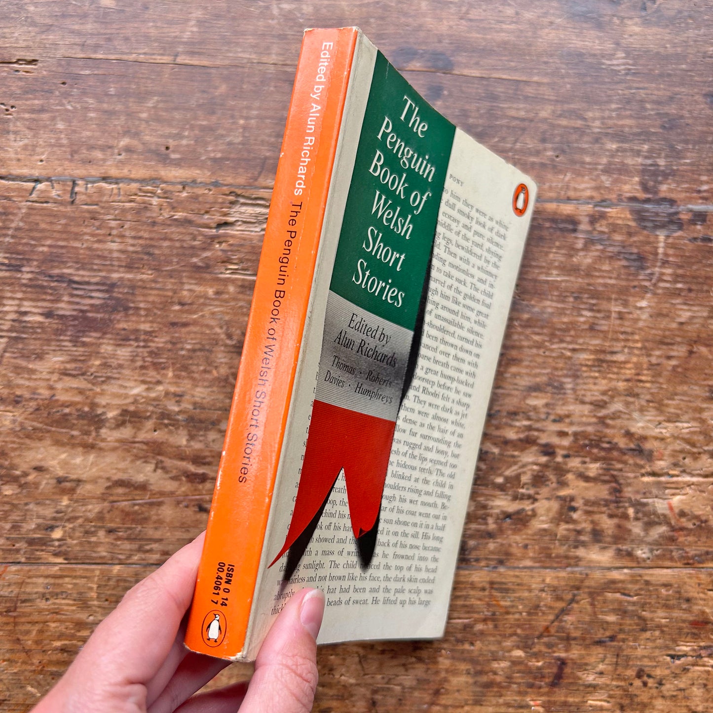 The Penguin Book of Welsh Short Stories - 1978 (Preloved)