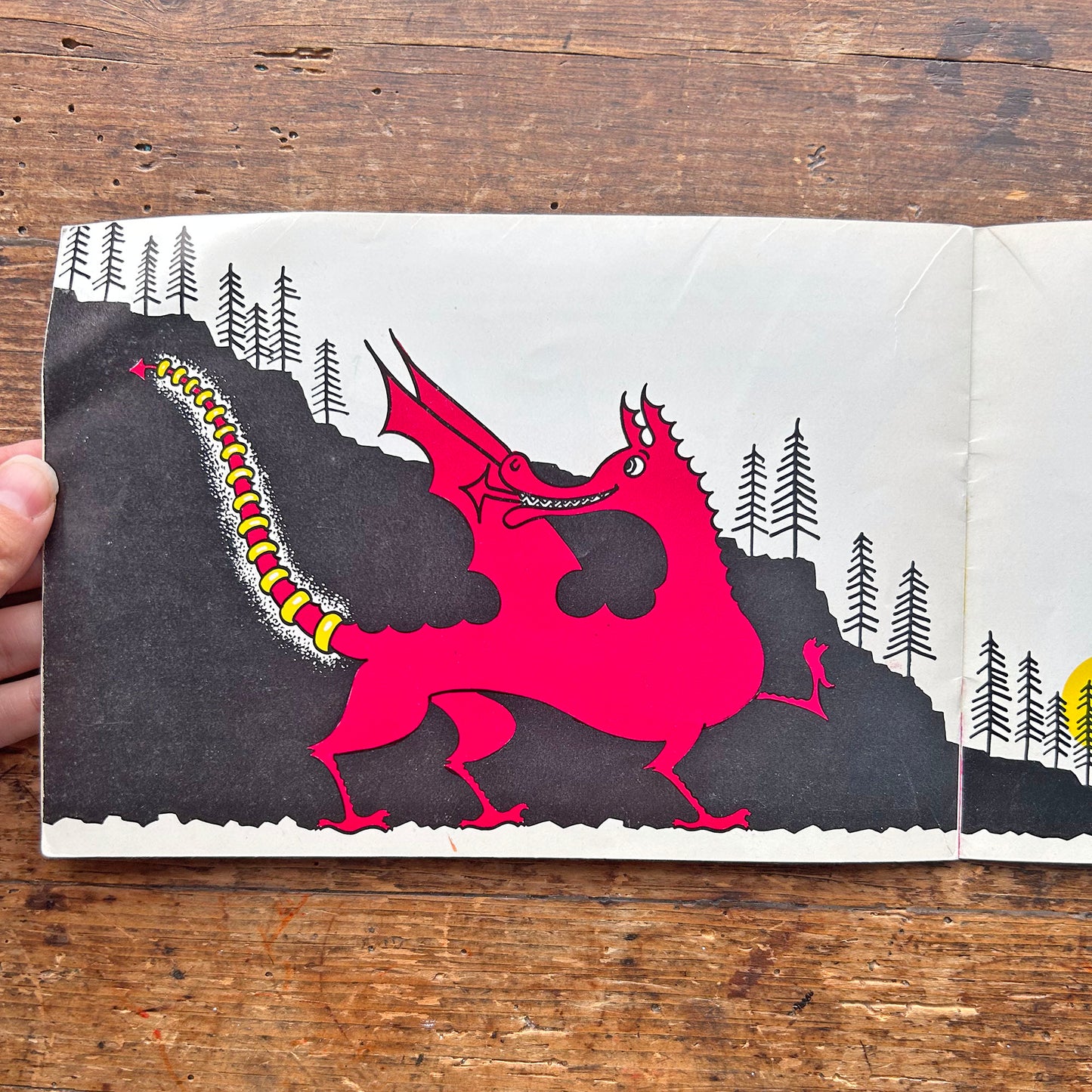 The Story of The Welsh Dragon - Alison Bielski - 1969 (Preloved)