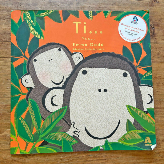 Ti... / You... - Emma Dodd - Welsh & English (Preloved)
