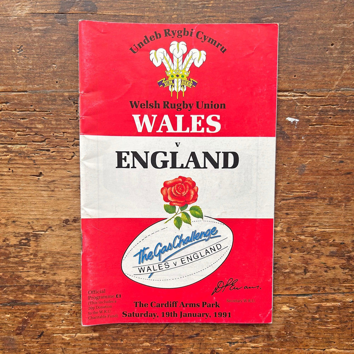 Rhaglenni Undeb Rygbi Cymru Hen - Cymru / Cymru (Wedi'u Caru ymlaen llaw)