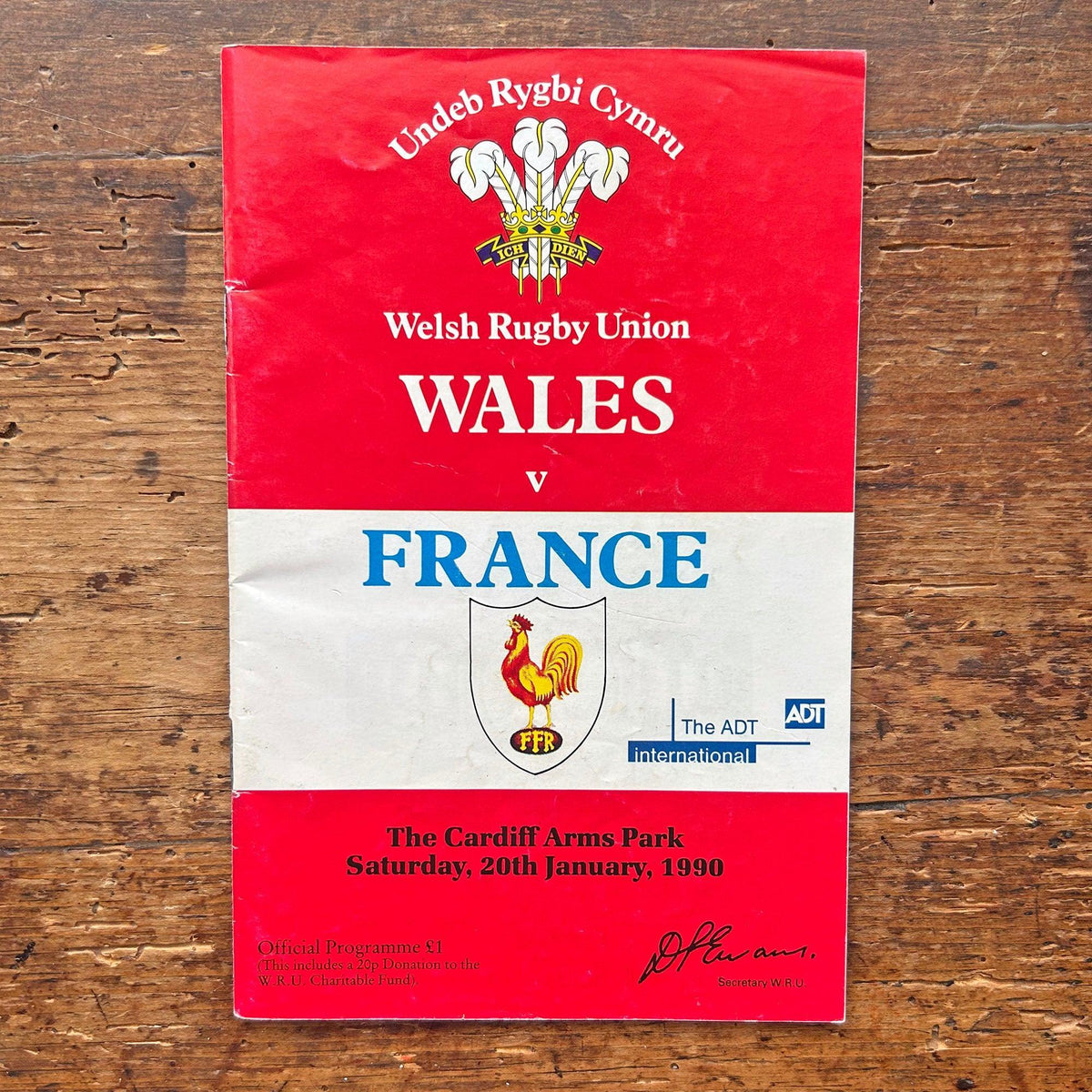 Rhaglenni Undeb Rygbi Cymru Hen - Cymru / Cymru (Wedi'u Caru ymlaen llaw)