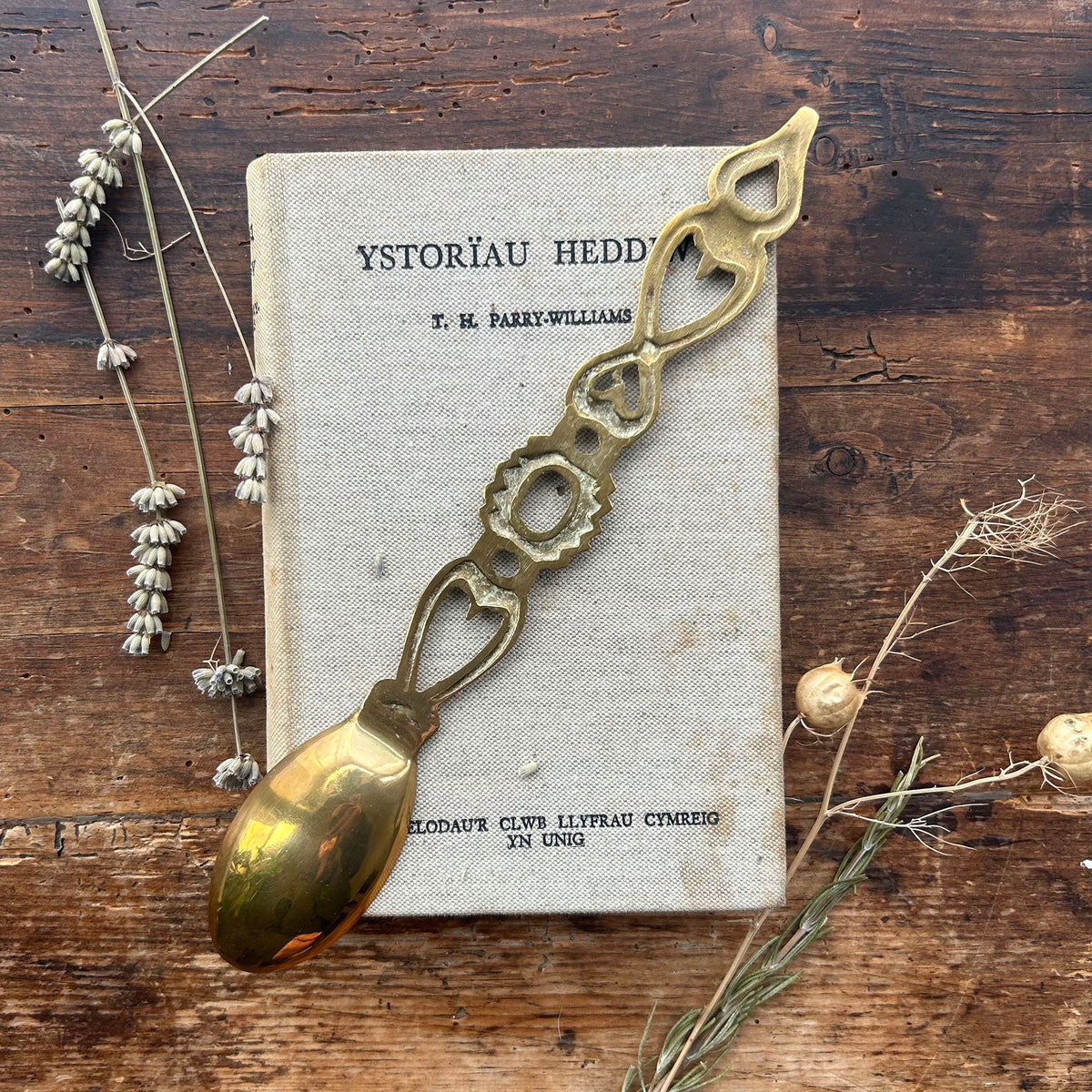 Vintage Welsh Lovespoon / Love Spoon - Solid Brass - Large (Preloved)